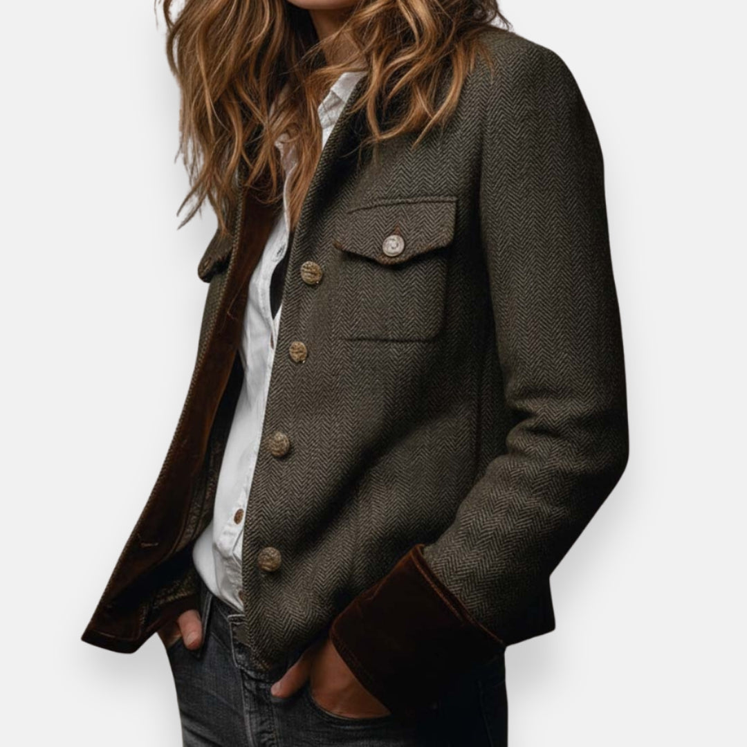 Alma | Elegante Con Detalles De Terciopelo