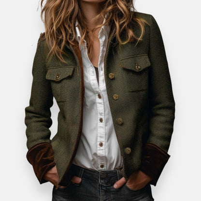 Alma | Elegante Con Detalles De Terciopelo