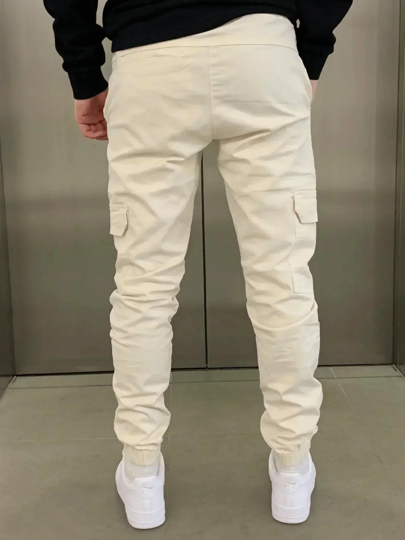 Adrián | Pantalón cargo stretch moderno