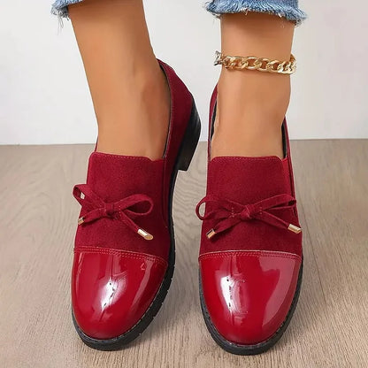 Marvina - Mocasines Elegantes Con Punta Redonda y Lazo Decorativo