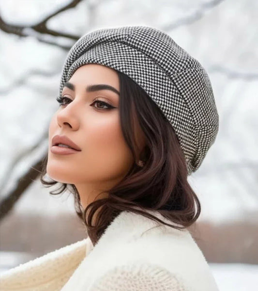 Valeria | La Elegancia Atemporal De La Boina Parisina
